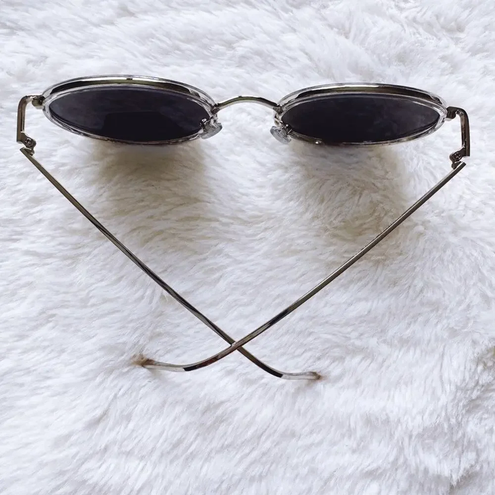Dean Black w/ Silver Rims Round Sunglasses